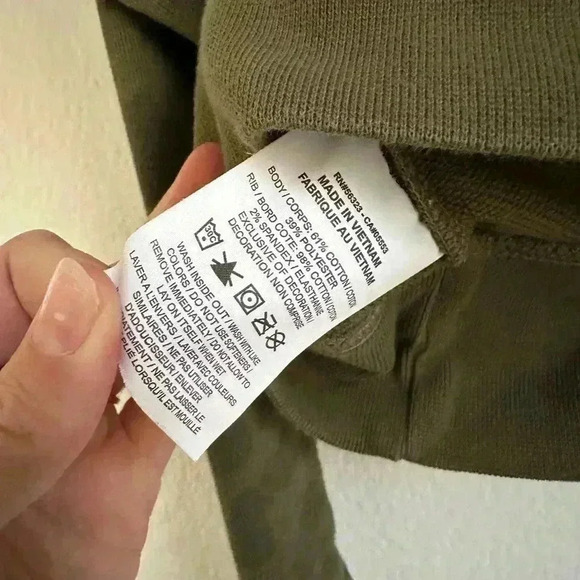 Nike Women's Dri-FIT Get Fit Leopard Print Pullover Hoodie - XS - Picture 3 of 6